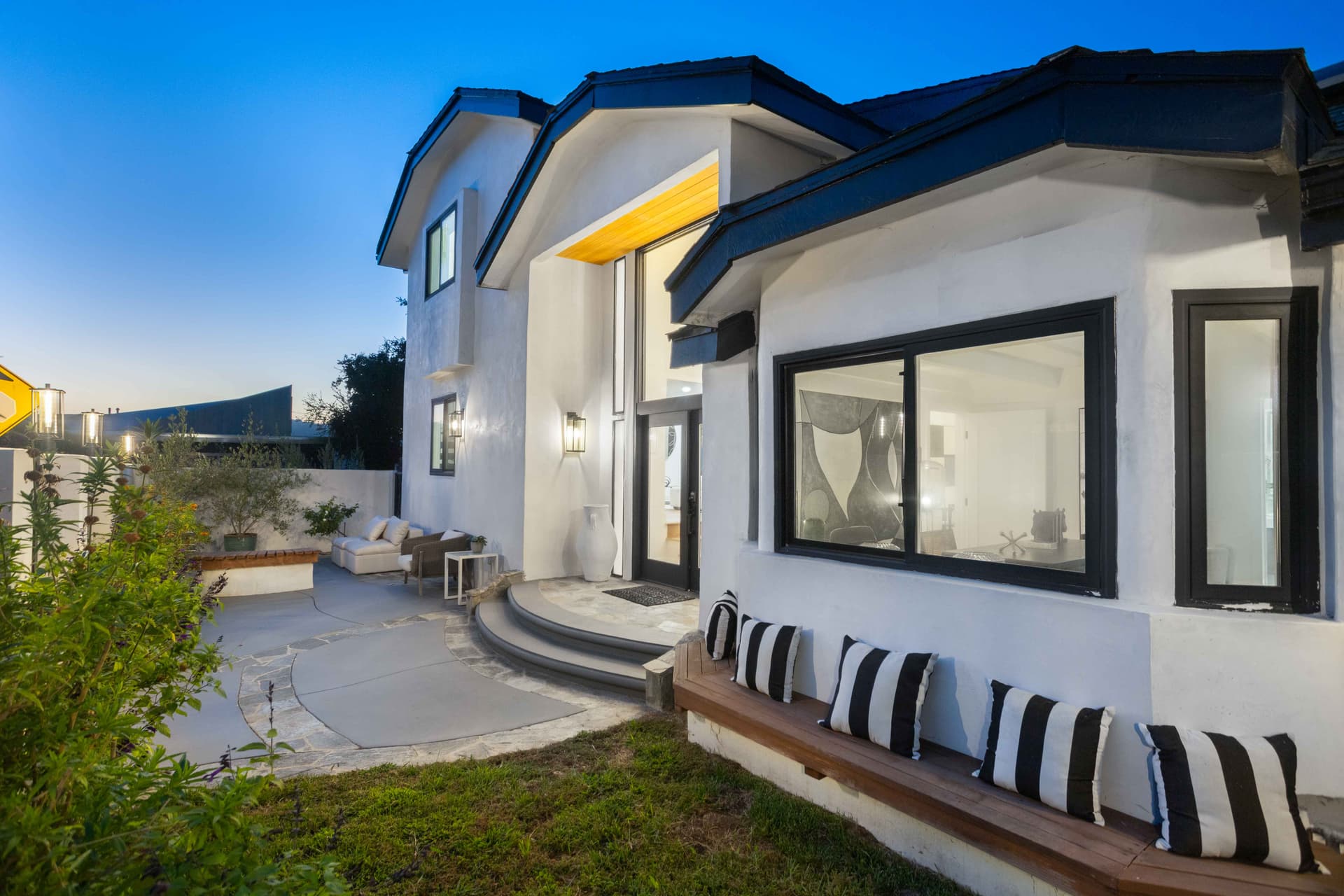 Dona Teresa - Image 50