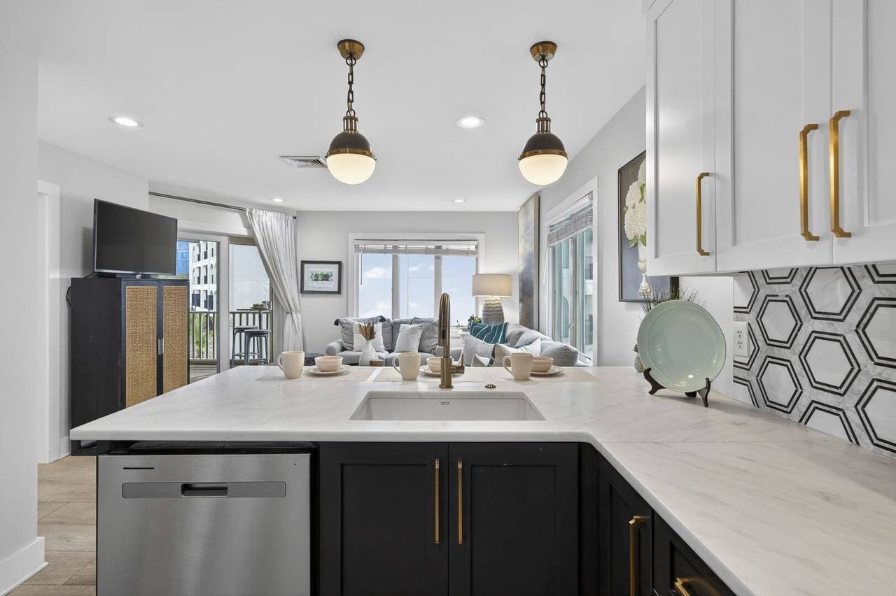 Port O'Call Condo #201G - Image 10