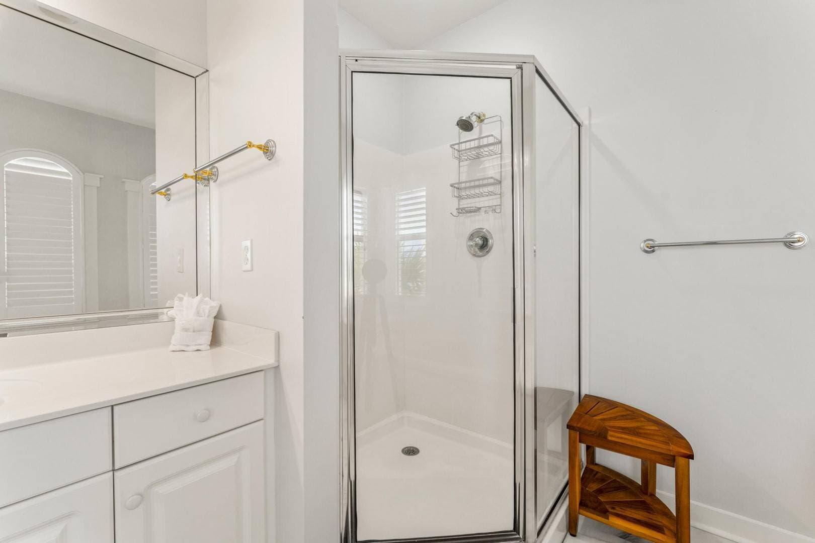 Rosey's Retreat - Image 25