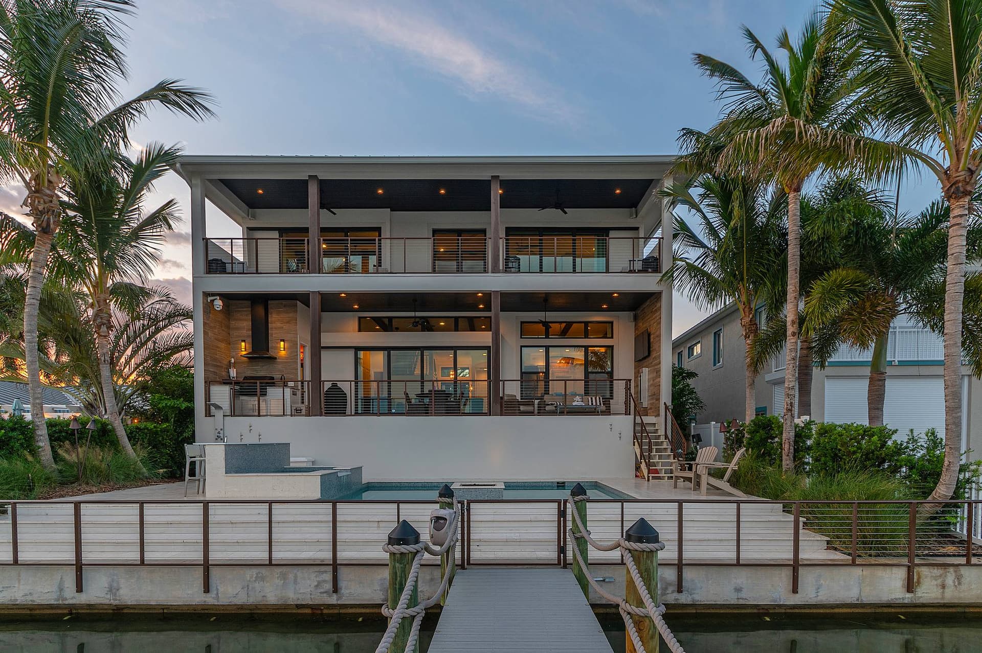 Bayside Paradise Mansion - Image 81