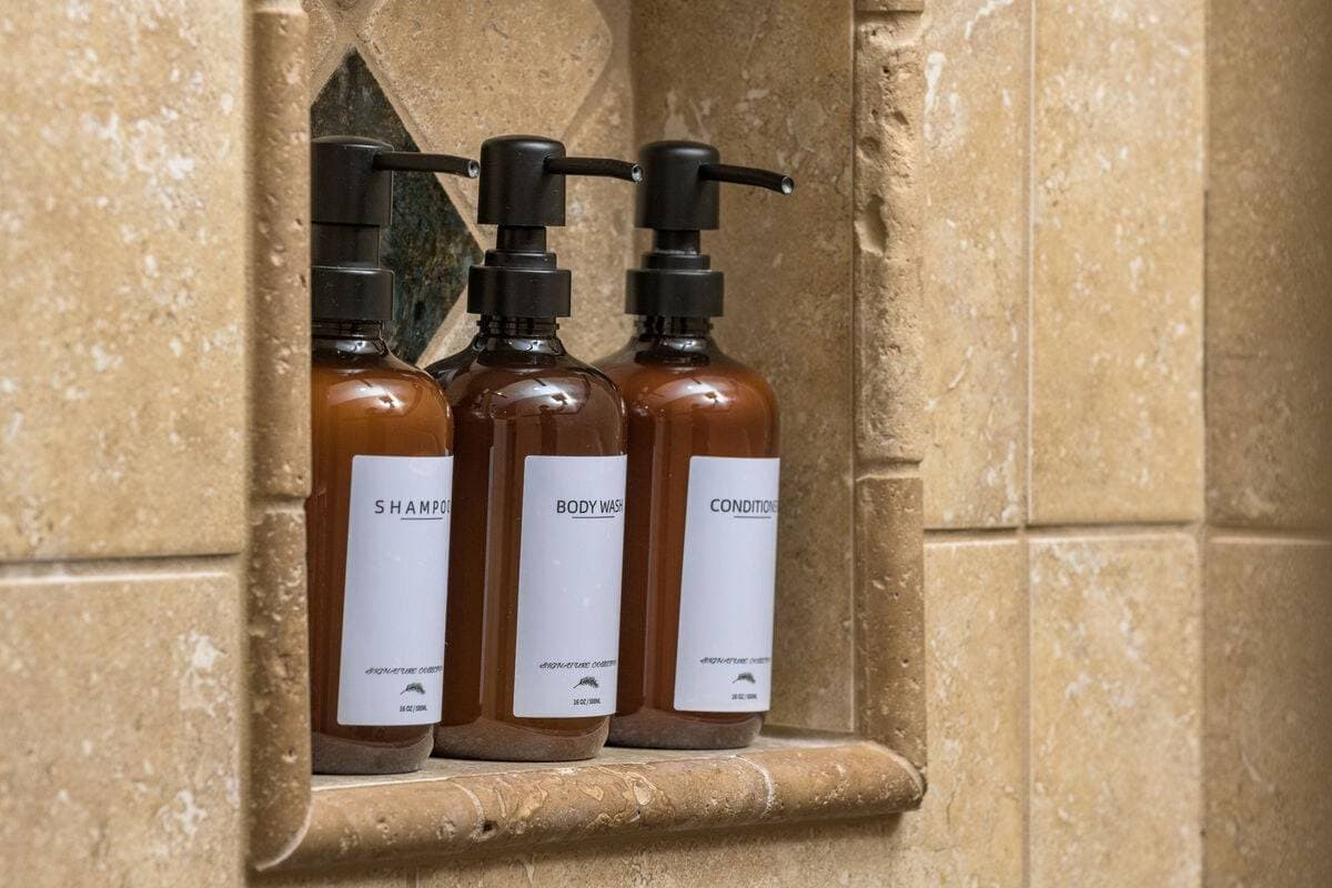 Four Sisters - Image 42