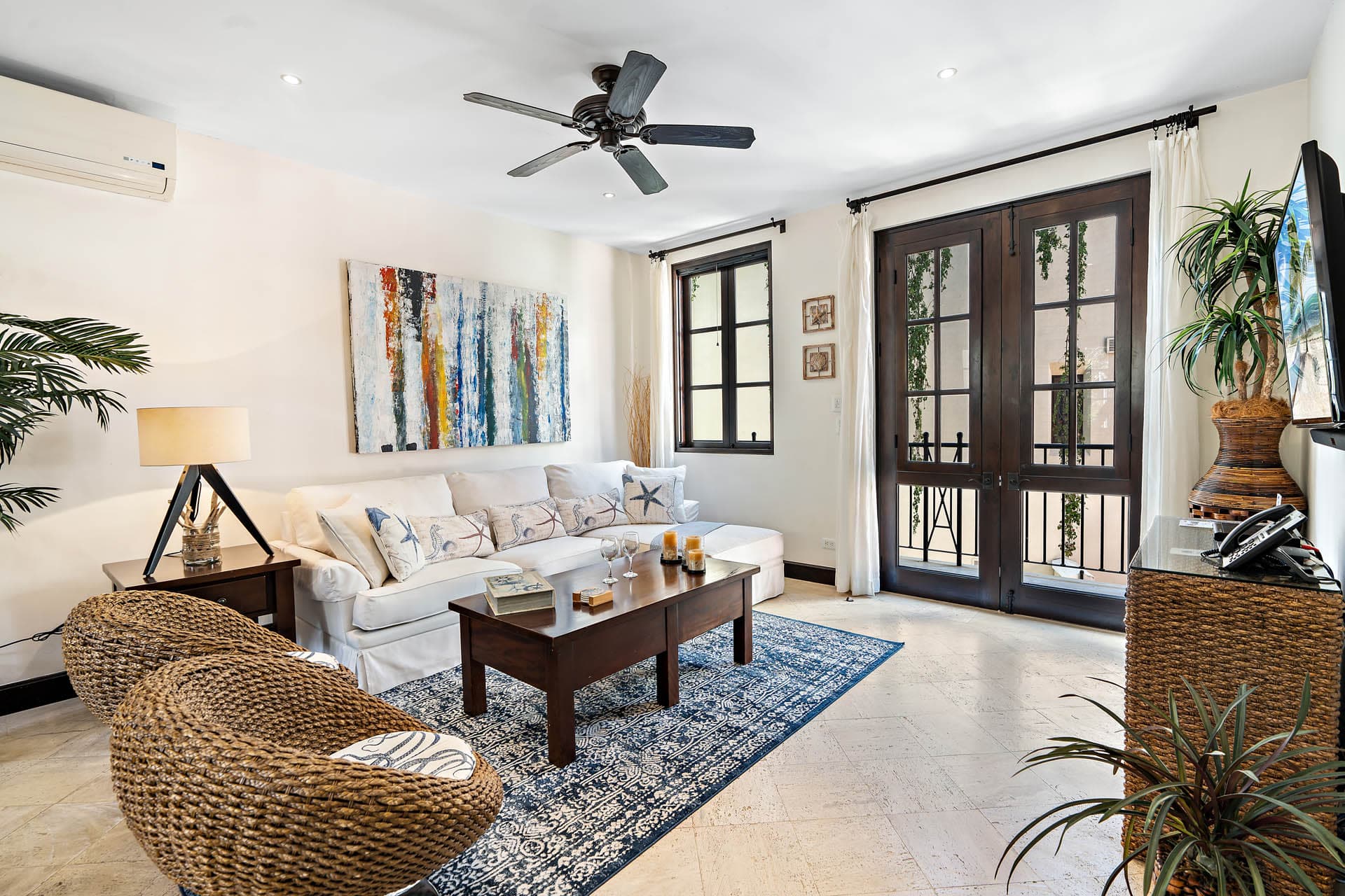 La Antigua 28 - Image 2