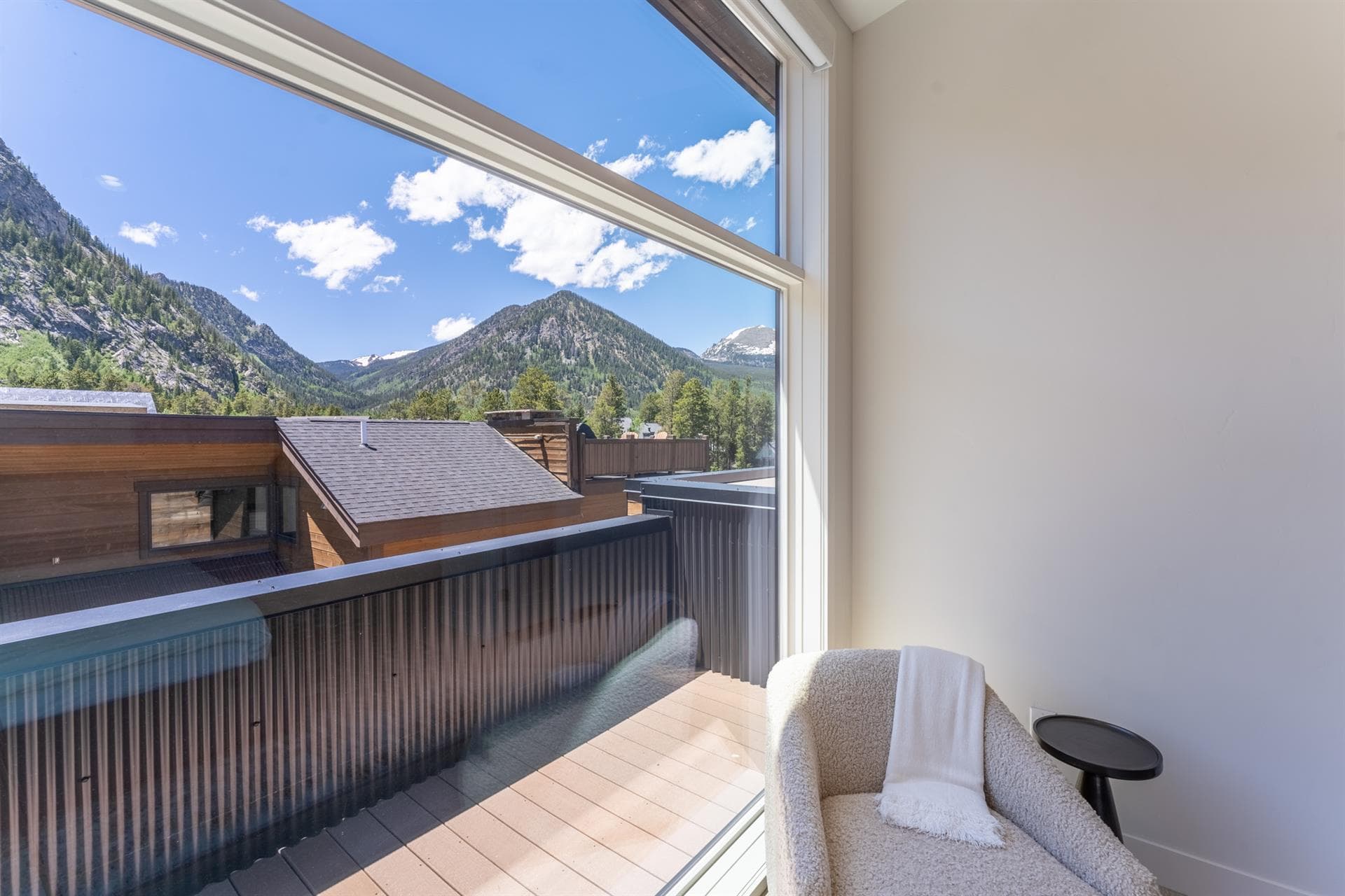 Frisco Aly - Image 46