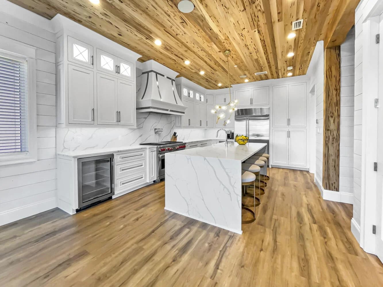 Summer Wind - Image 18