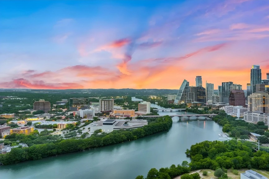 Carousel Residence - Image 30