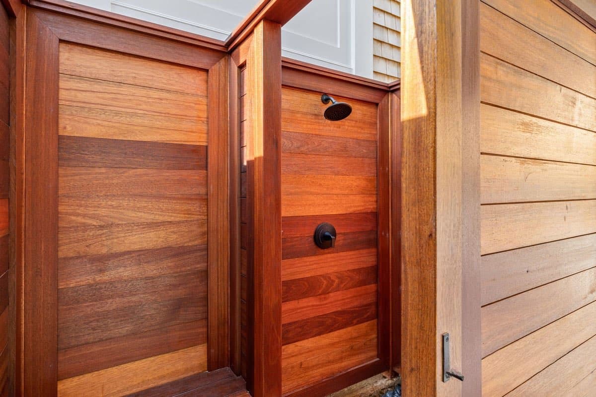 Down Easy - Image 21