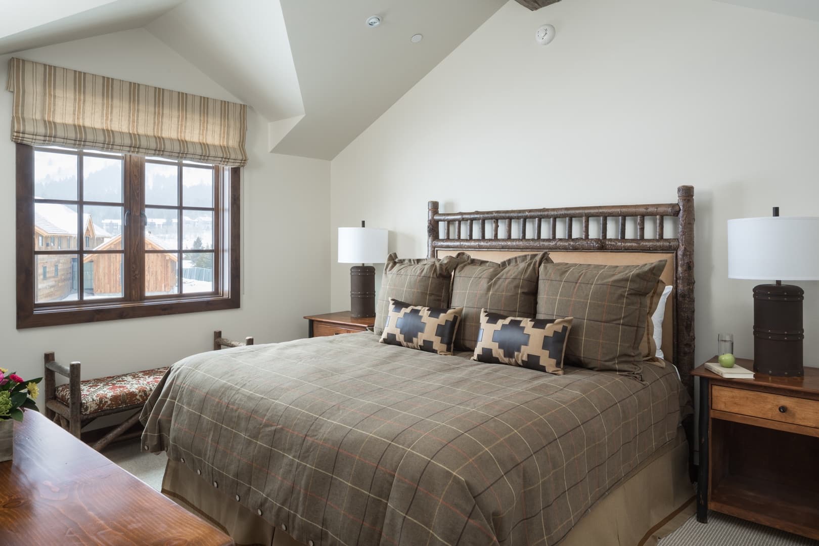 Mountain Vista - Image 8