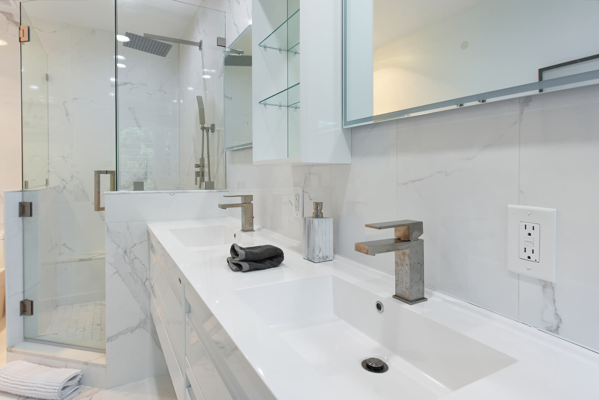 Lighthouse Point House  - Image 22