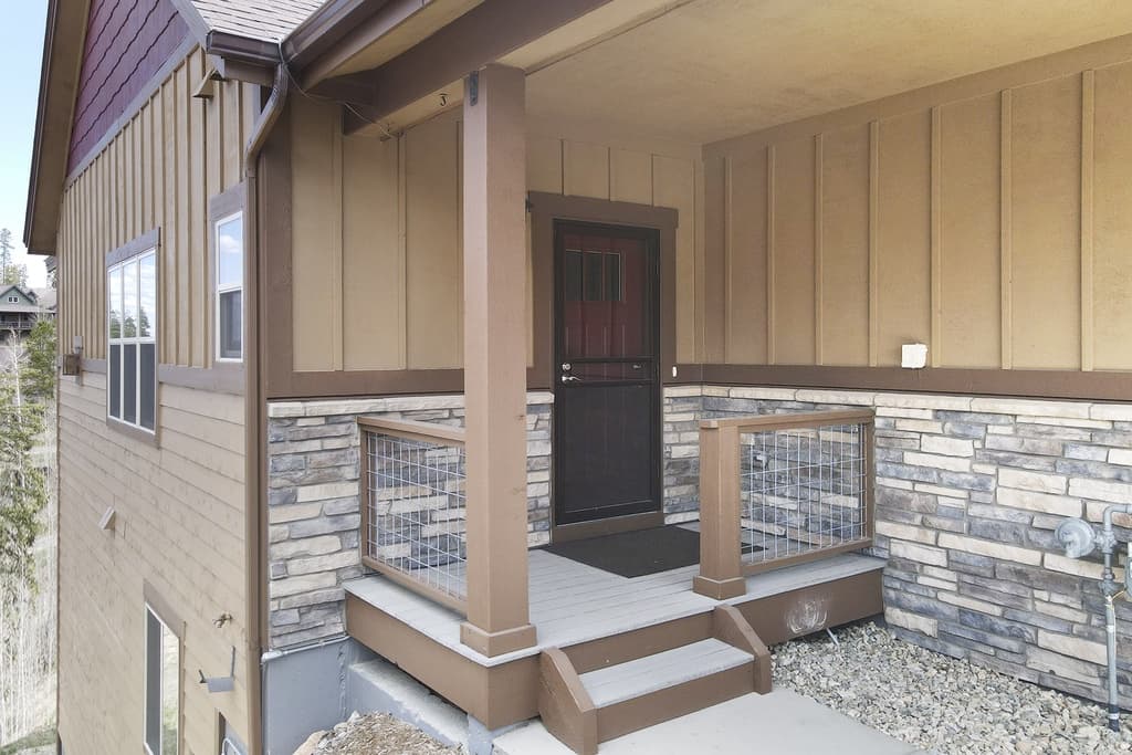 Sunset Summit Townhome - Image 33