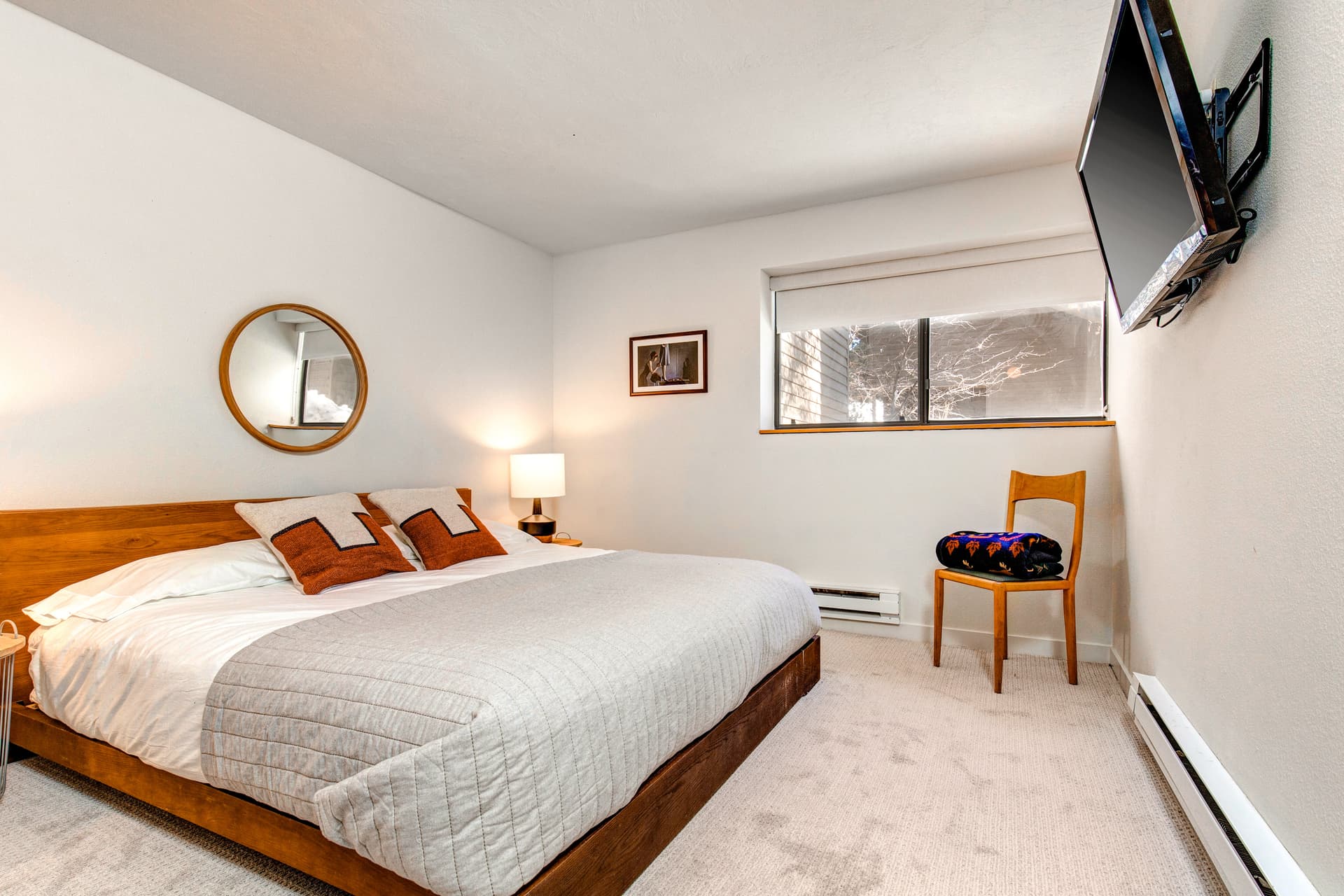 Red Pine Wonder Home - Image 12