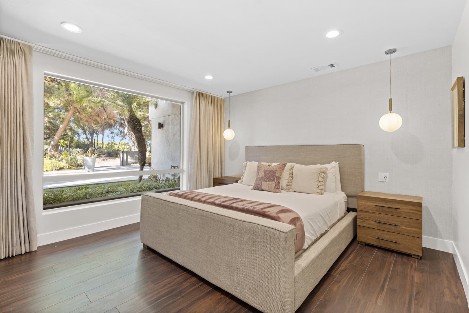 Endless Panorama - Image 33