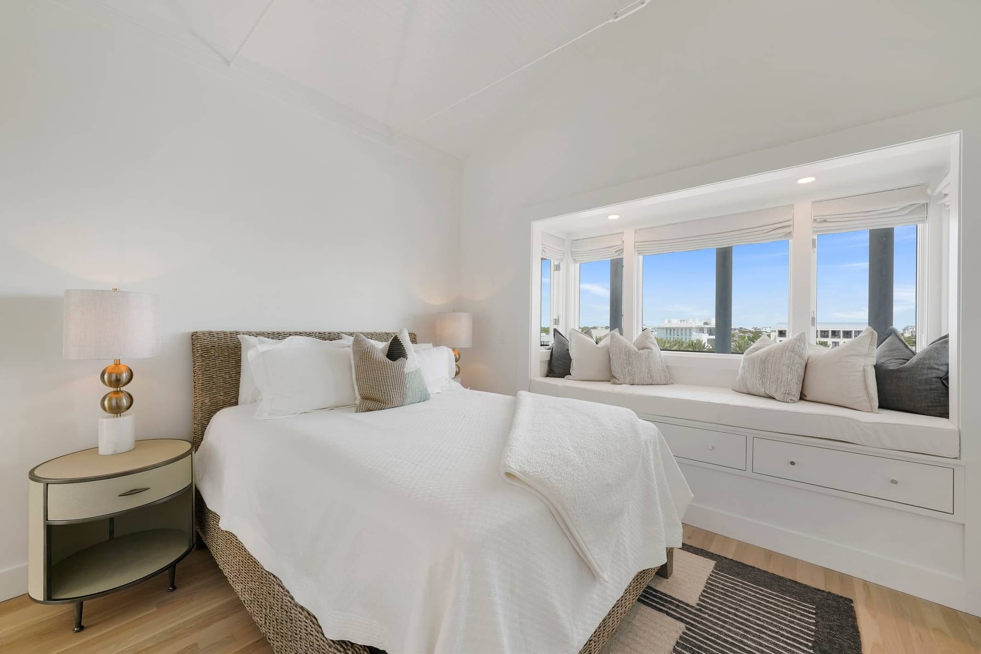 Perfect View Home - Image 30