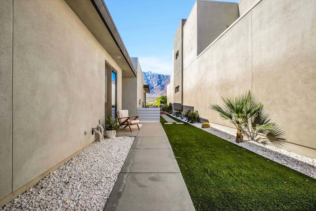 Majestic Mountain View - Image 25