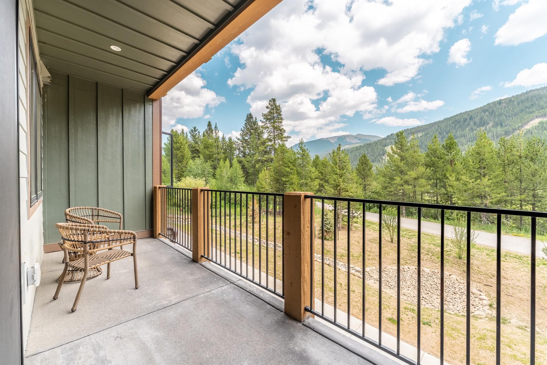 Peak View Chalet - Image 5