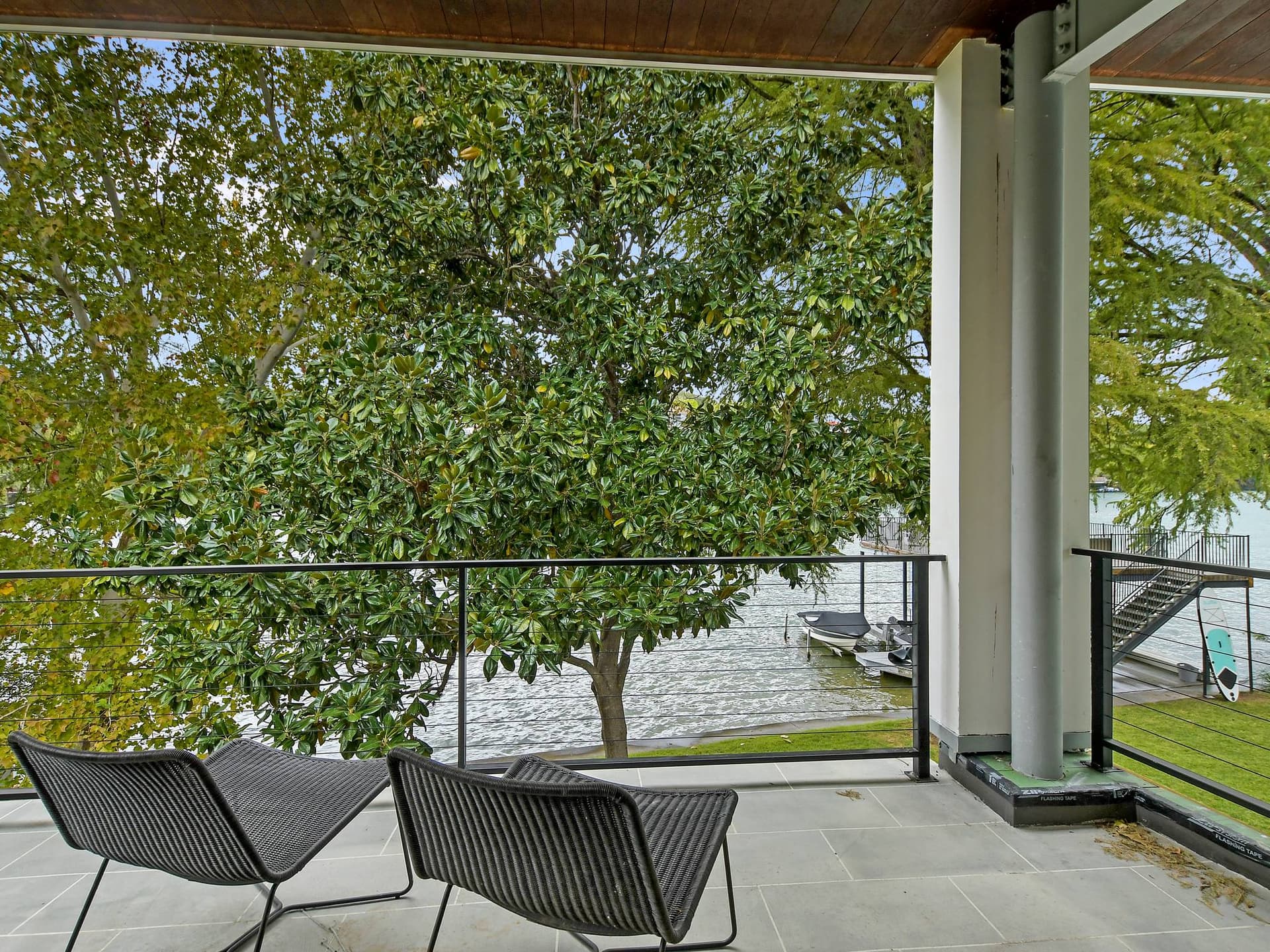 Emerald on Lake Austin - Image 21