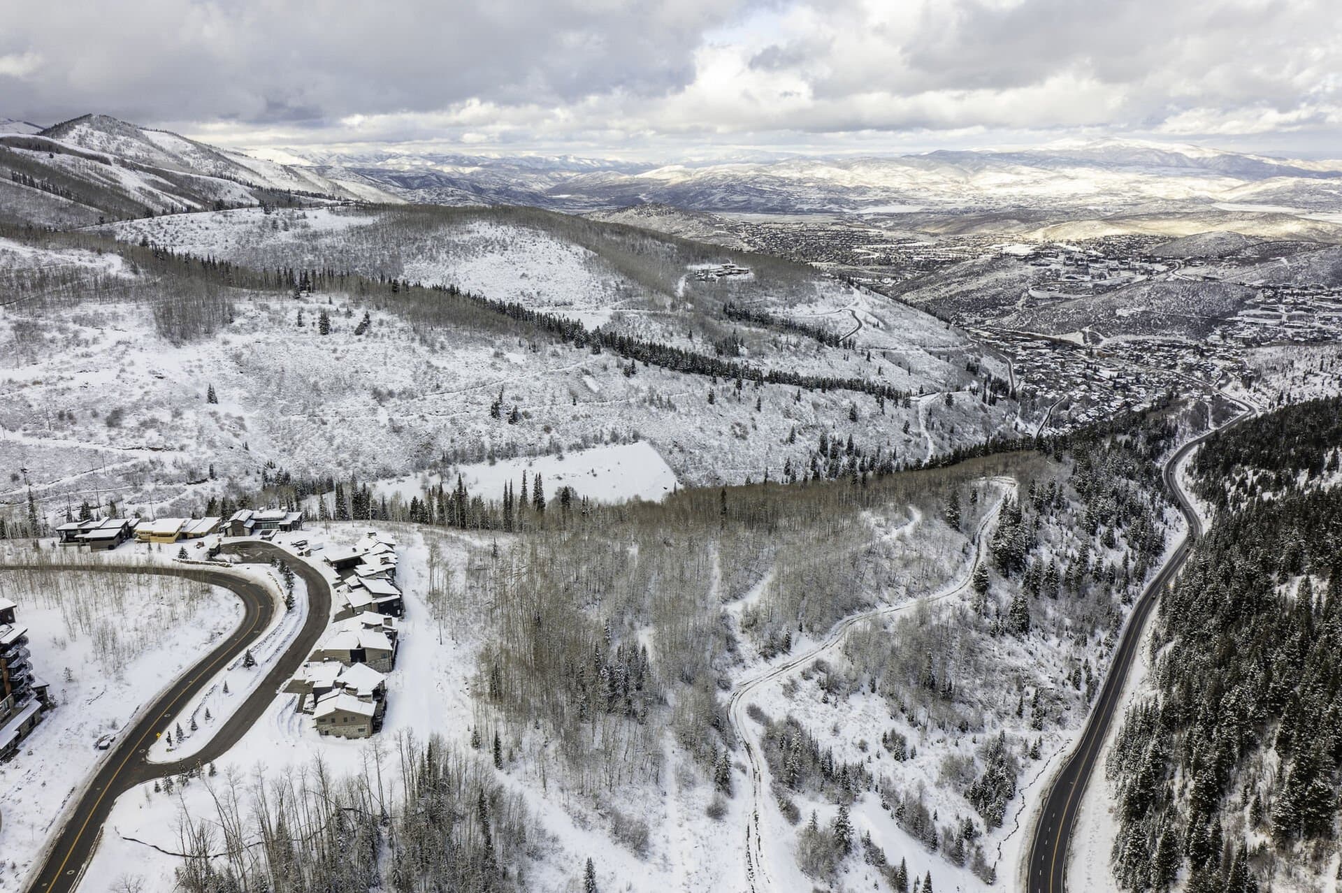 Luxe at Moonshadow - Image 111