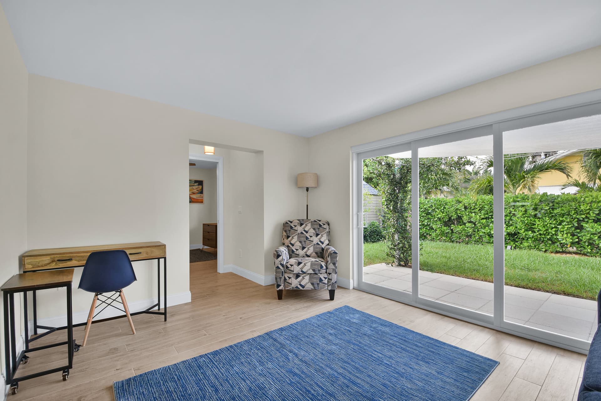 North Lake Worth Home  - Image 21