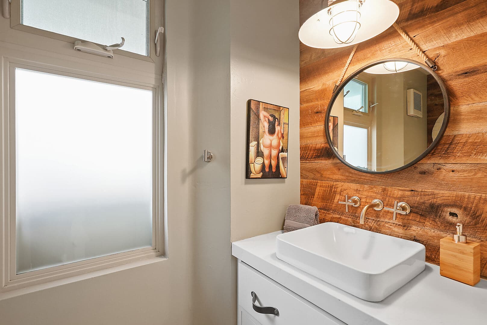 Oceanfront Escape Home - Image 17