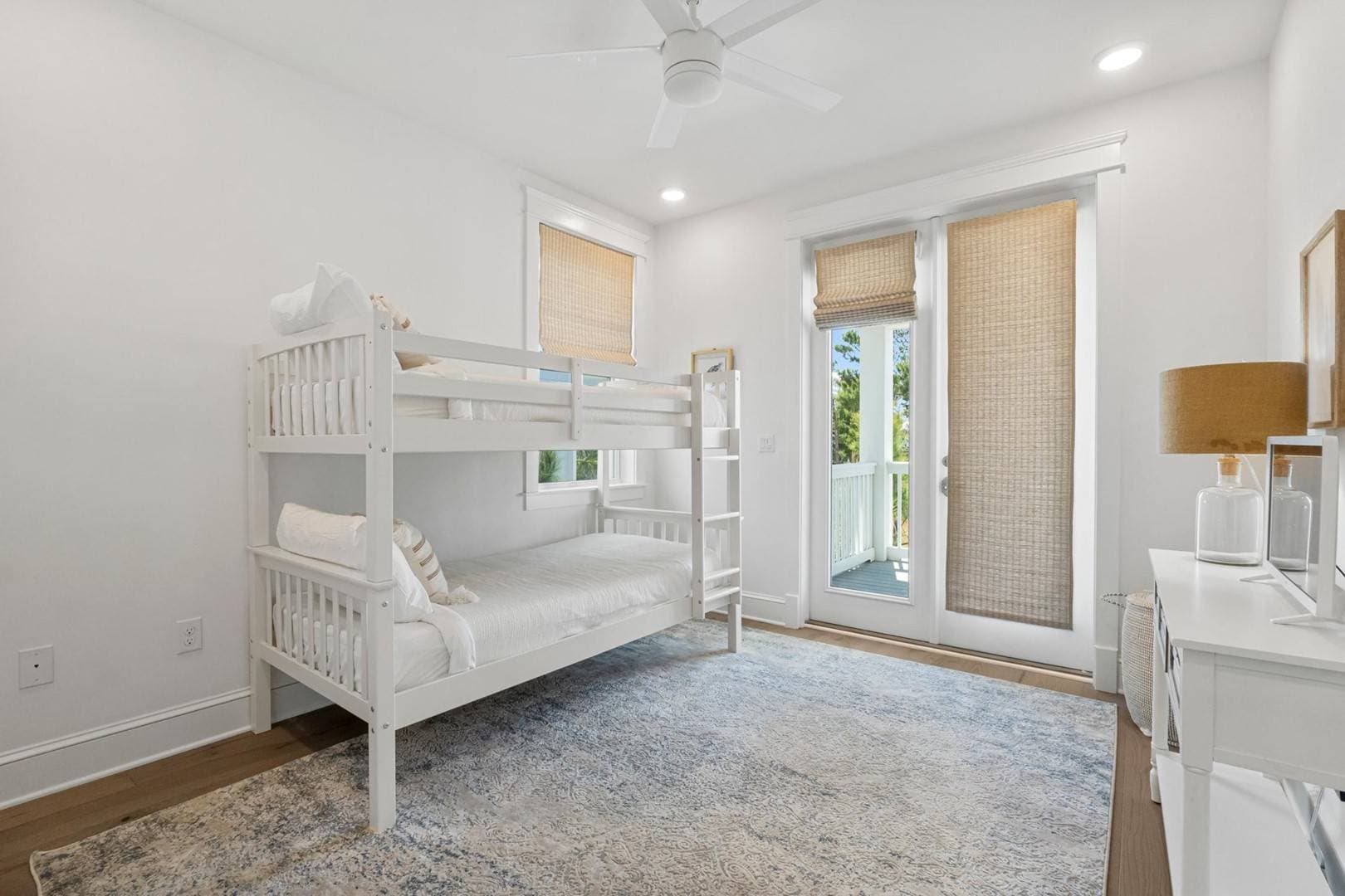 Palm Tree Paradise - Image 27