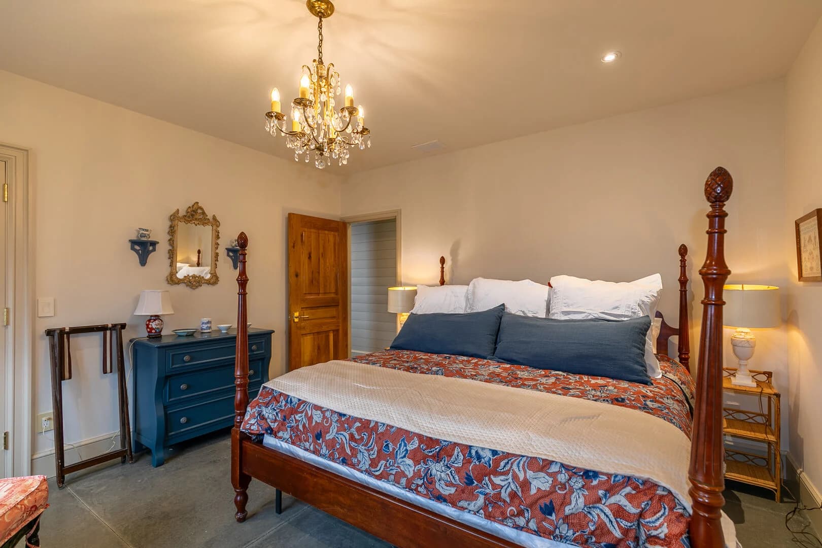 Antler Trail Lodge - Image 43