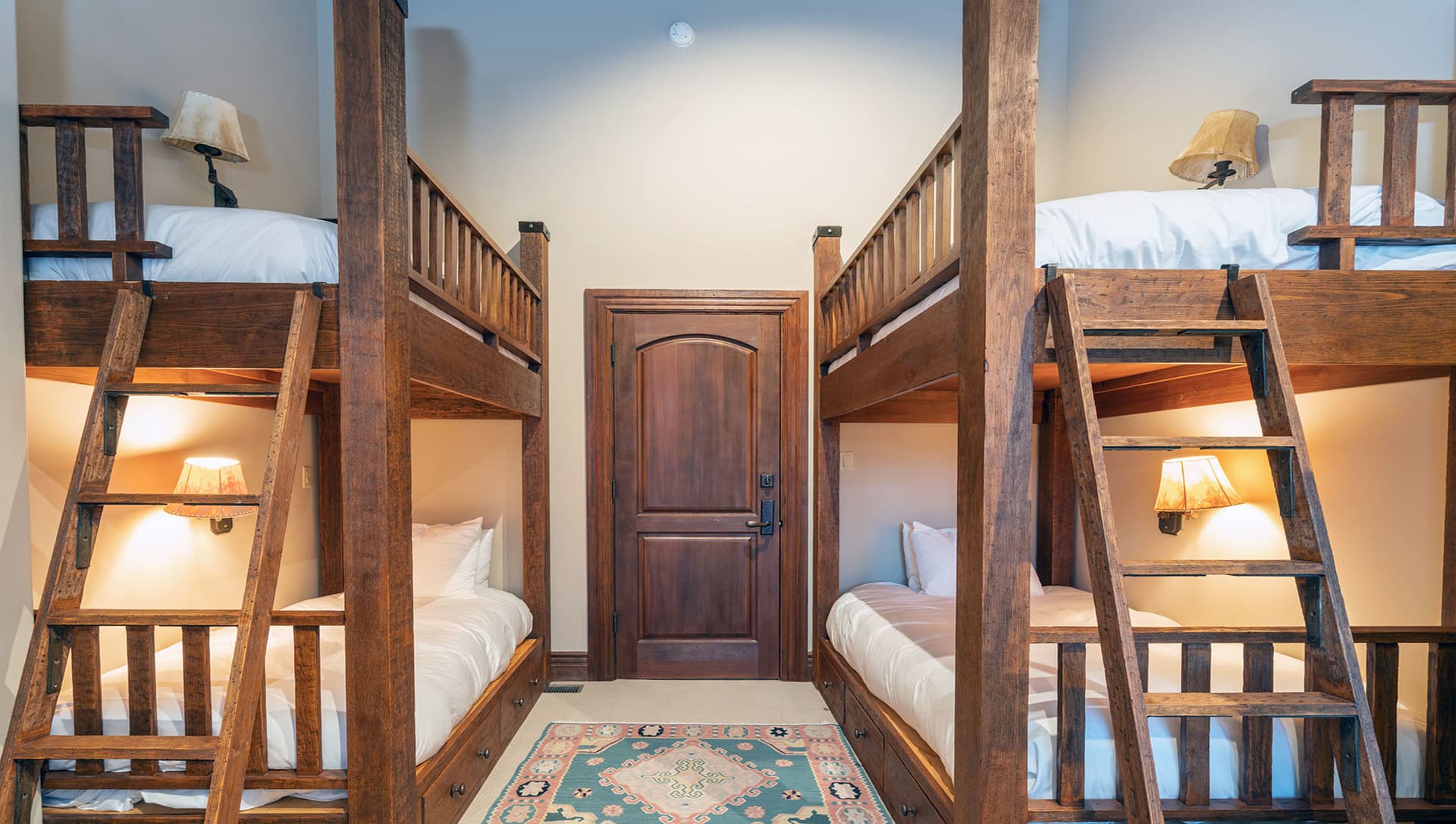 Country Club Estate - Image 42