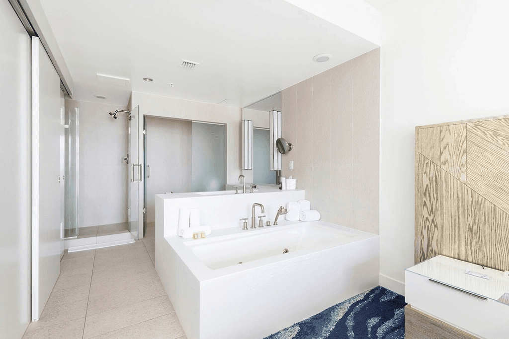 Solara #1606 - Image 25