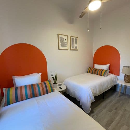 House of Vibes - Image 23