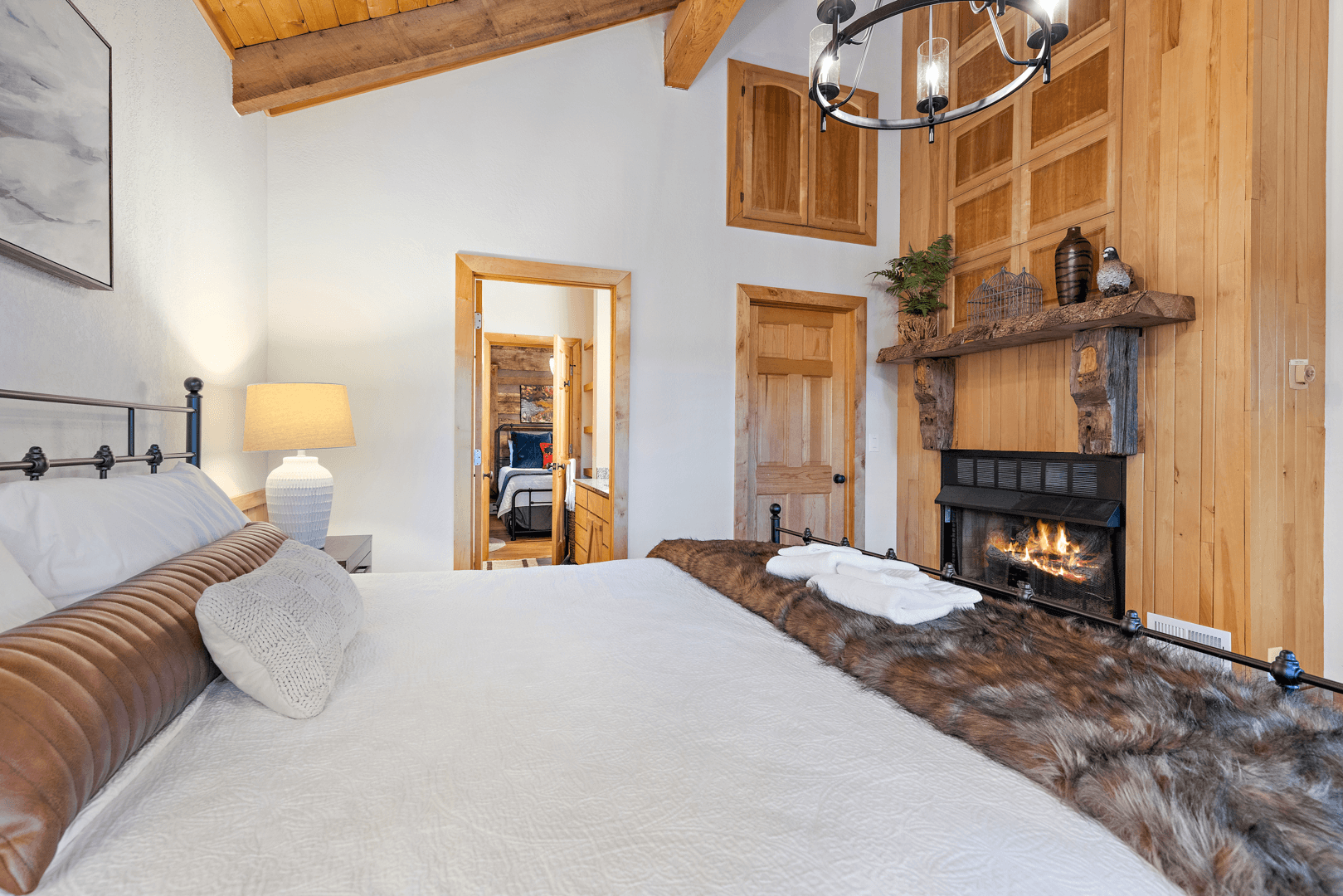 Foxtail Cabin - Image 19