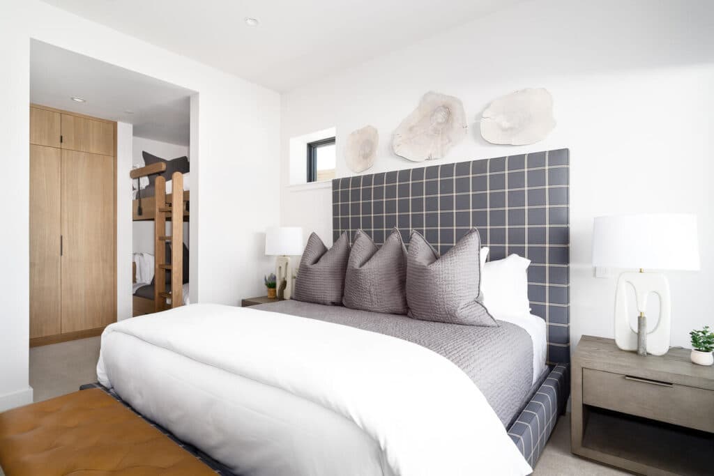 Jack Cabin - Image 20