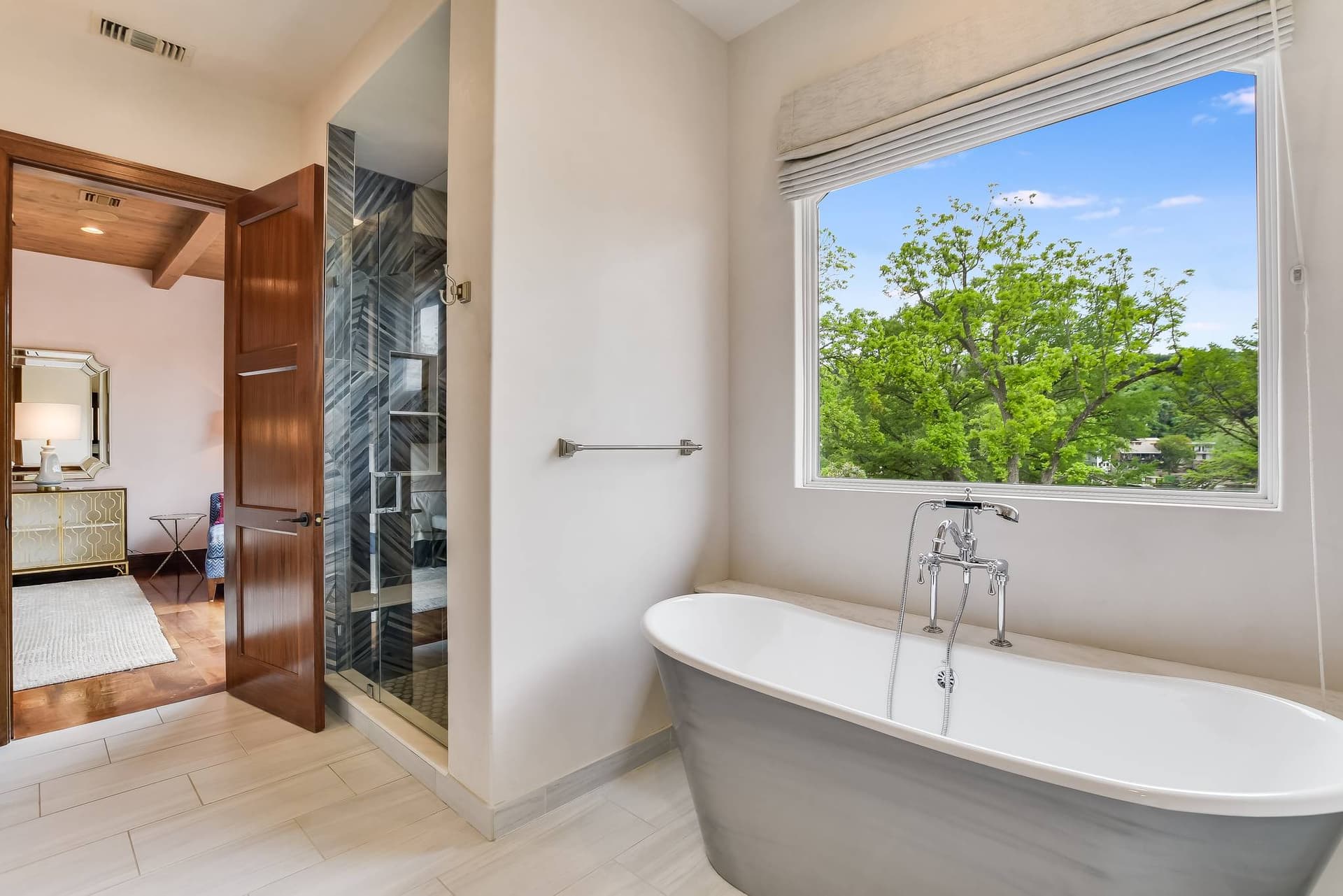 Crown Jewel on Lake Austin - Image 18