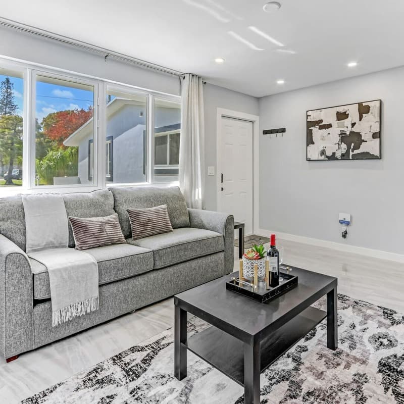 Hallandale Beach Home - Image 1