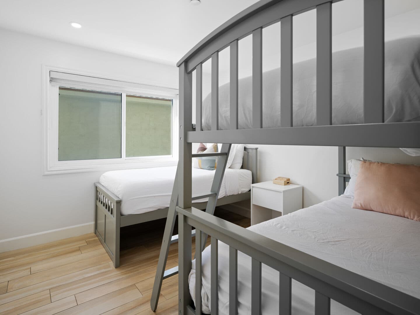 Bayside Walk Place - Image 16