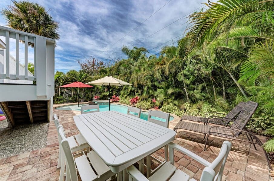 Emerald Bay - Image 4