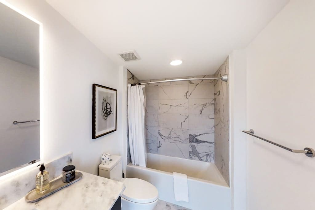 Eve Condo #505 - Image 8