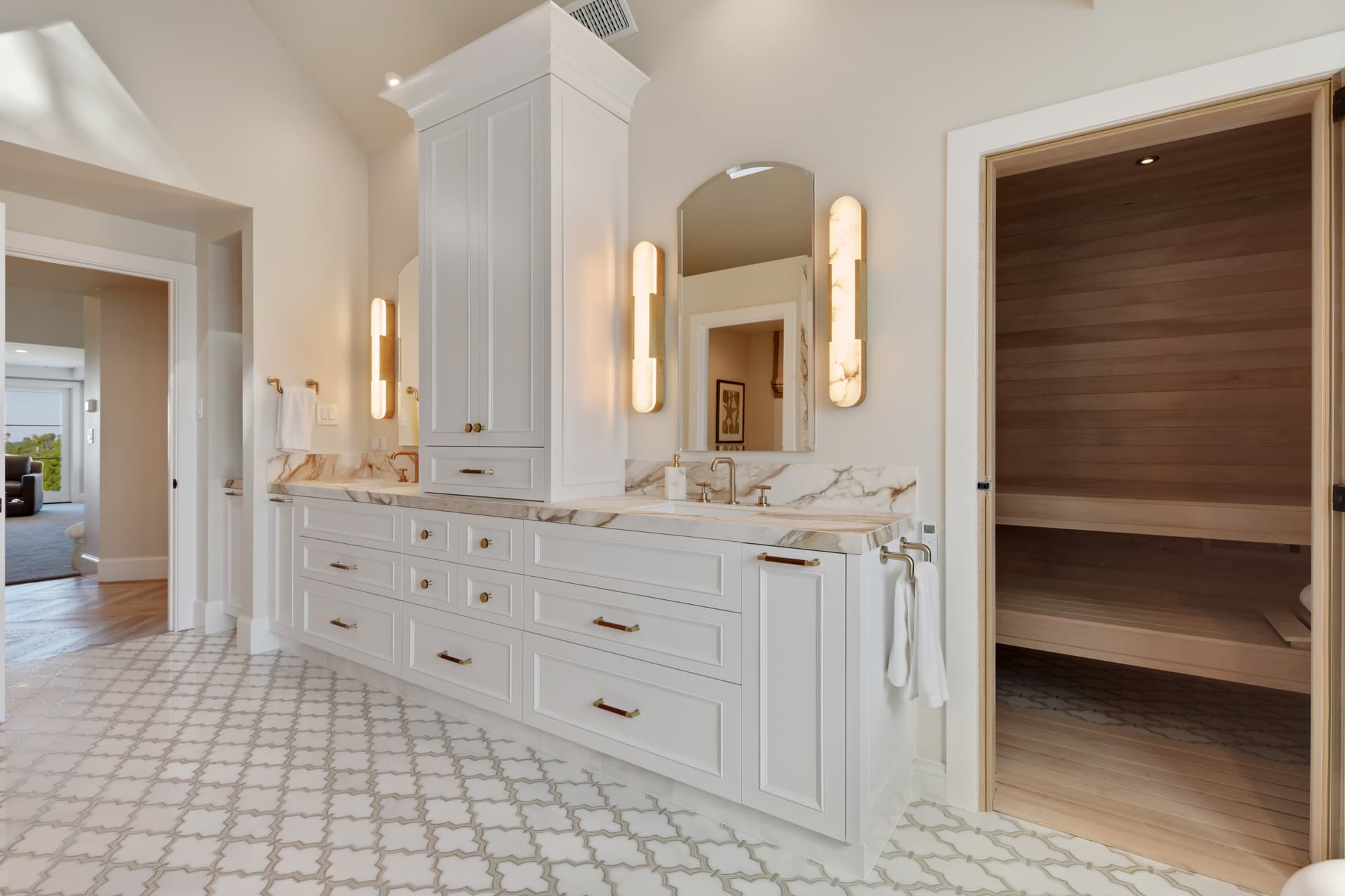 Laguna Hills Estate - Image 35