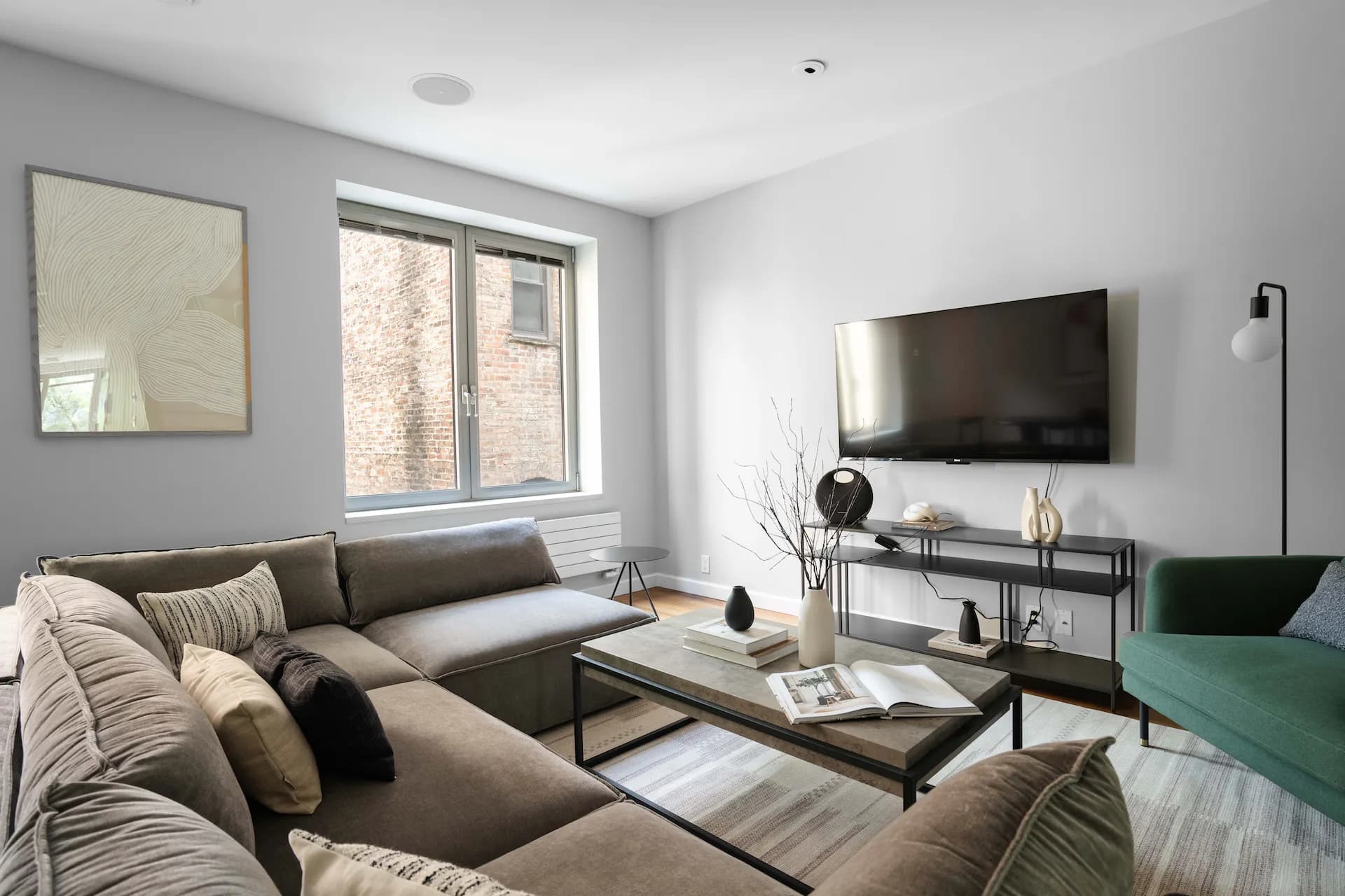 Gotham House II - Image 3