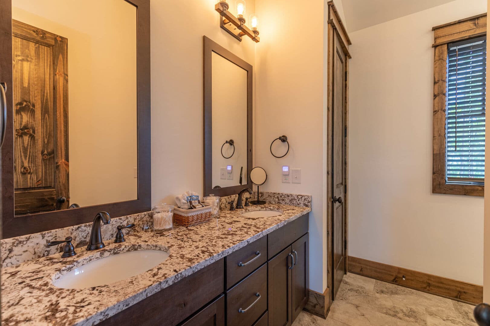 Sip Sip Hooray Home - Image 11