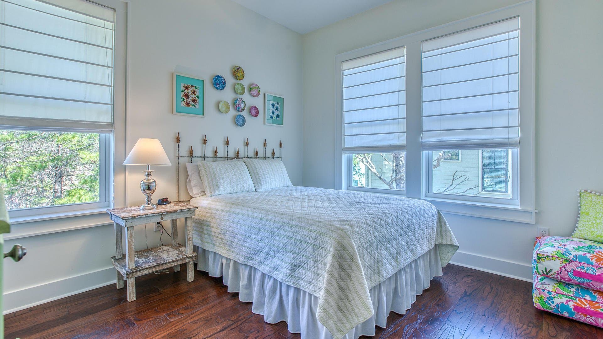 Shades of Blue House - Image 16