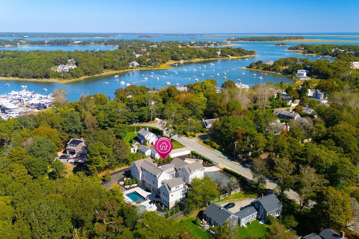 Three Buoys - Image 3
