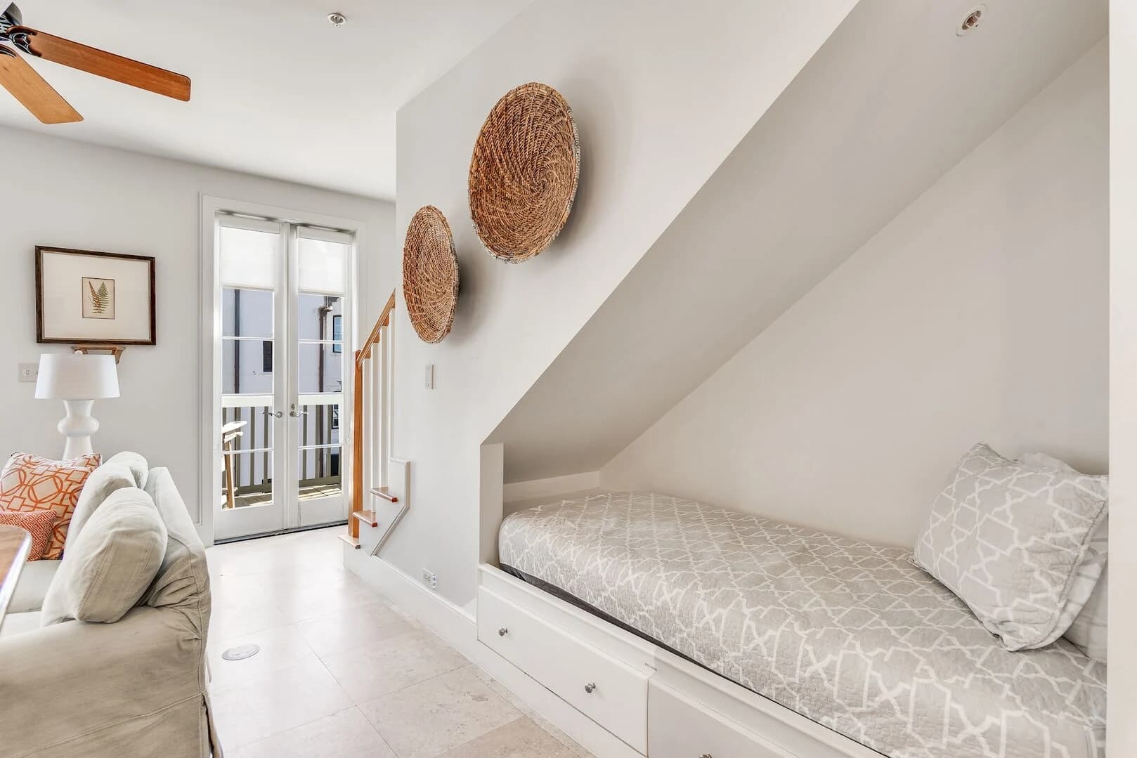 Main Street Penthouse - Image 5