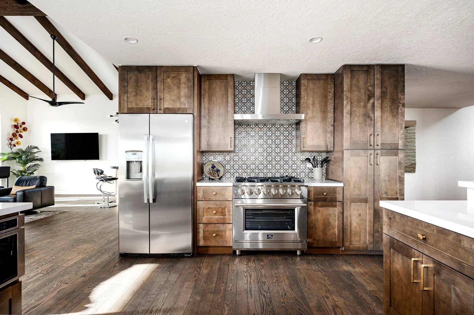 Rock House - Image 7