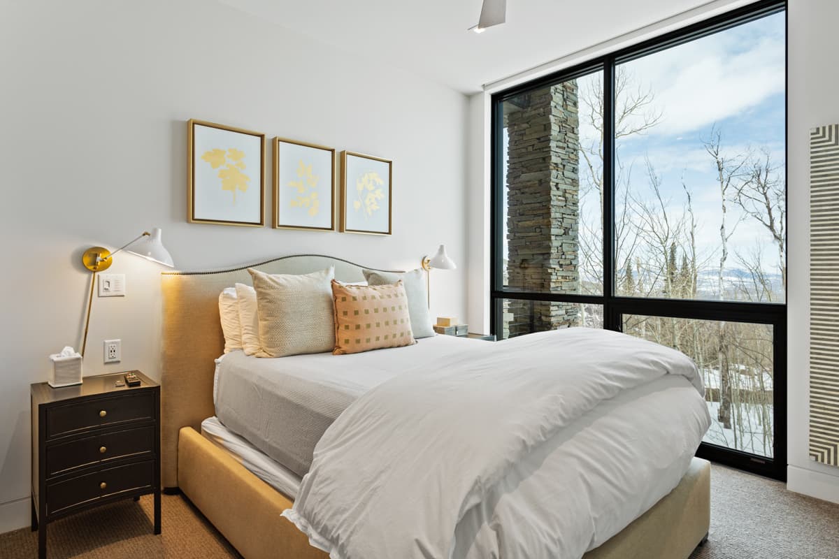 One Empire Pass #305 - Image 9