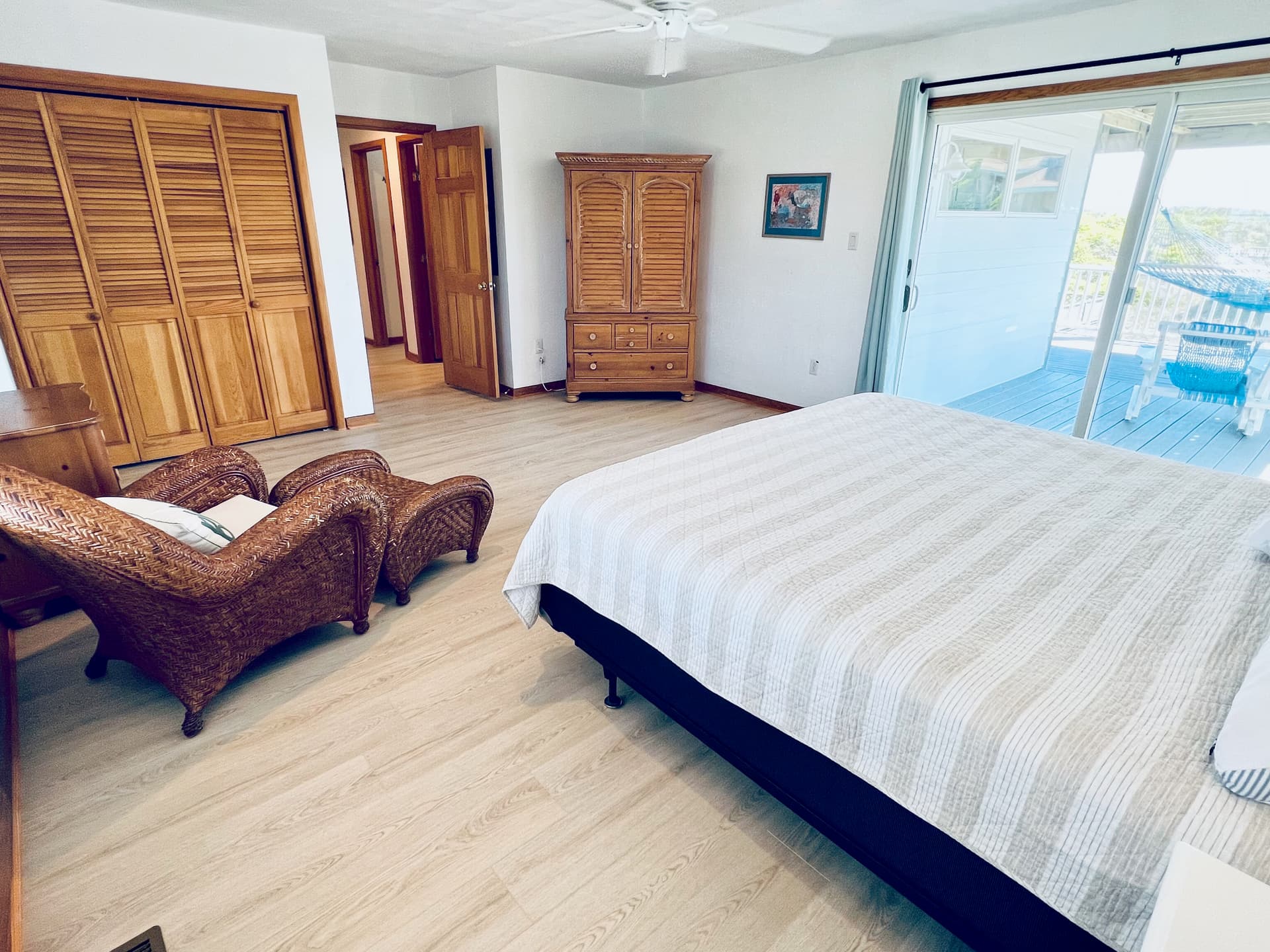 Victoria's View - Image 52