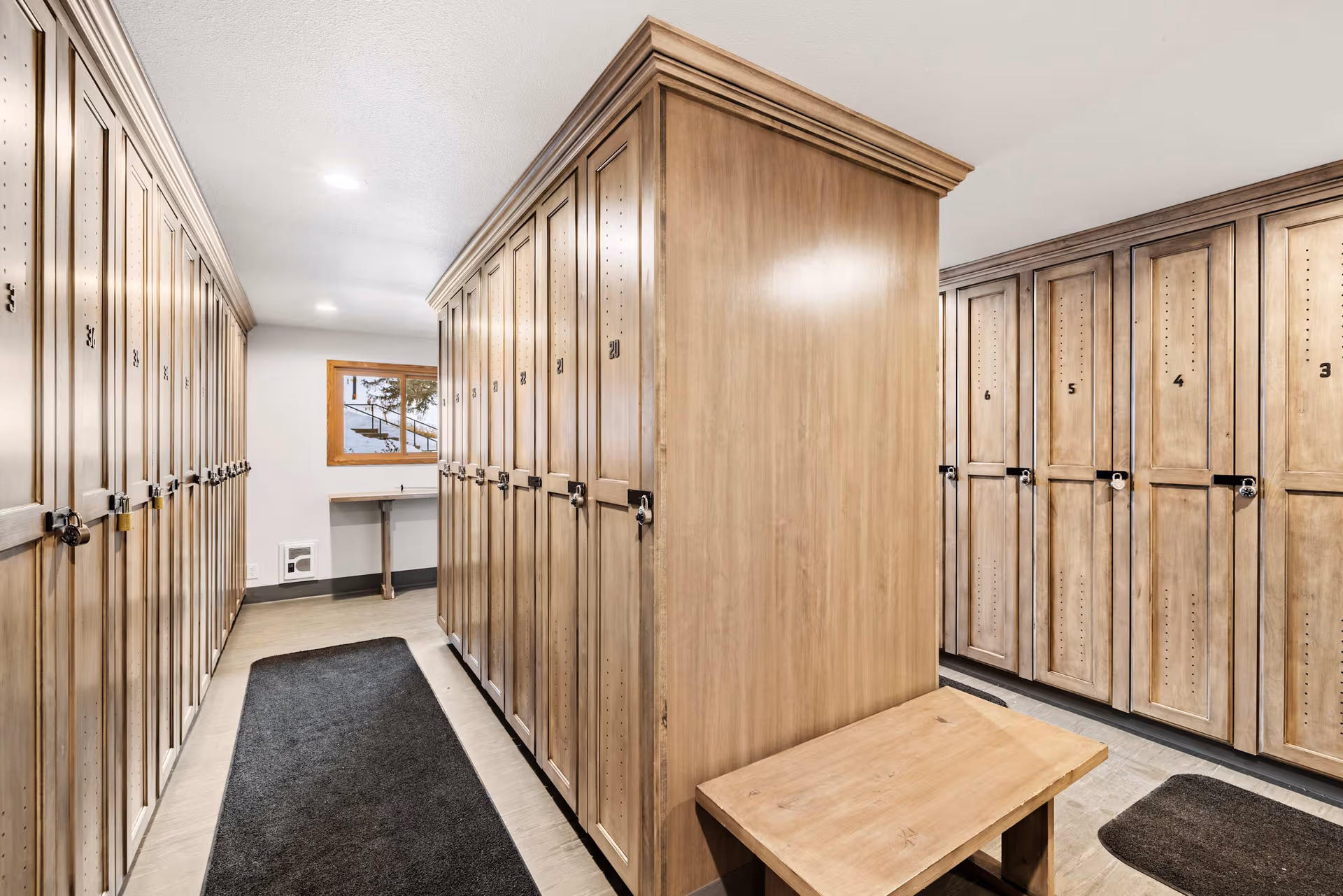 Powder View Chalet - Image 31