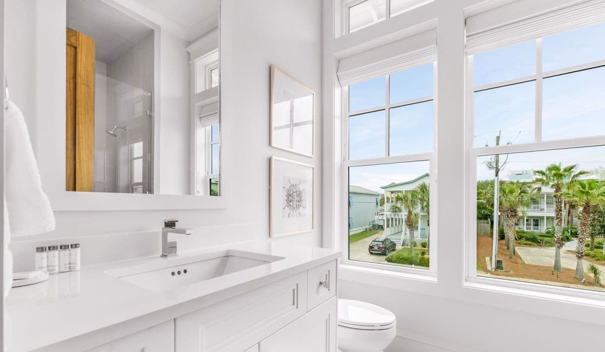 Sapphire Shores - Image 40