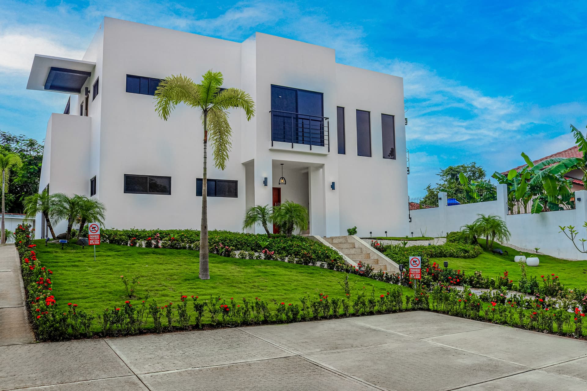 Coral Home 1 - Image 2