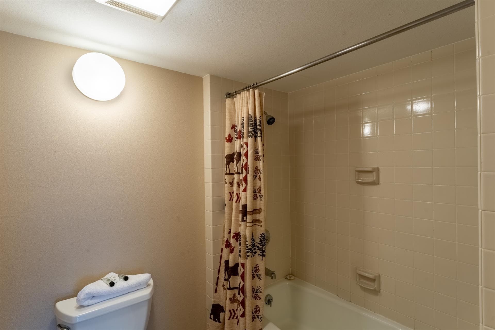 Peaceful Sanctuary - Image 19