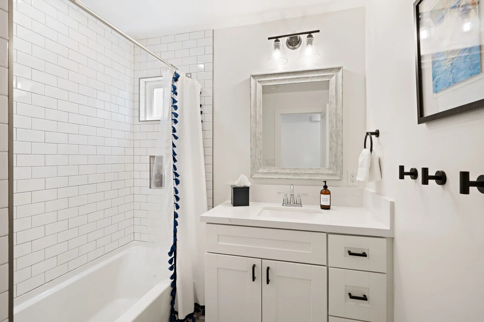 Oceanfront Paradise #2 - Image 24