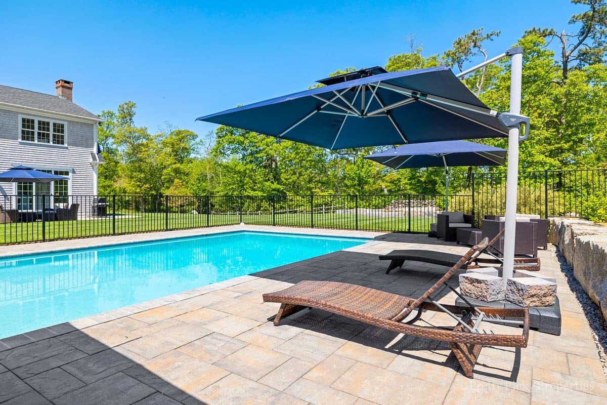 Orleans Oasis - Image 27