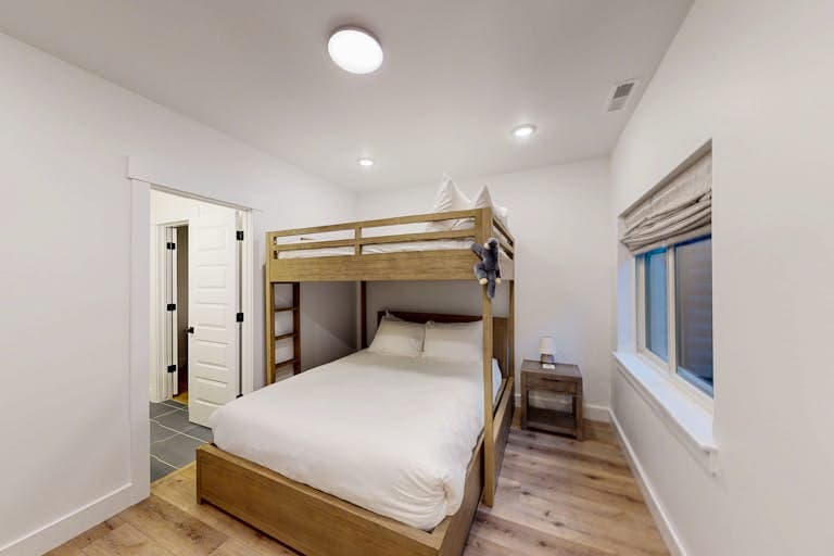 Luxury Alpine Escape at Deer Valley - Image 21